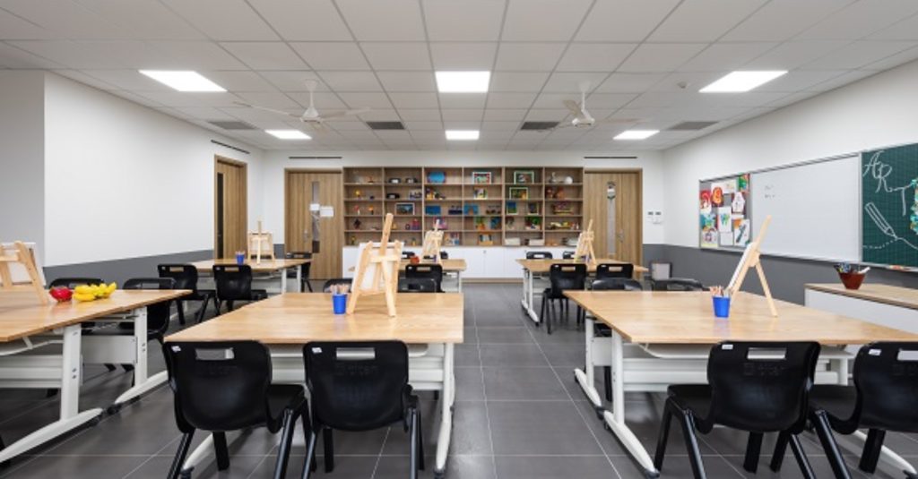 Vì sao học sinh cần học thêm?